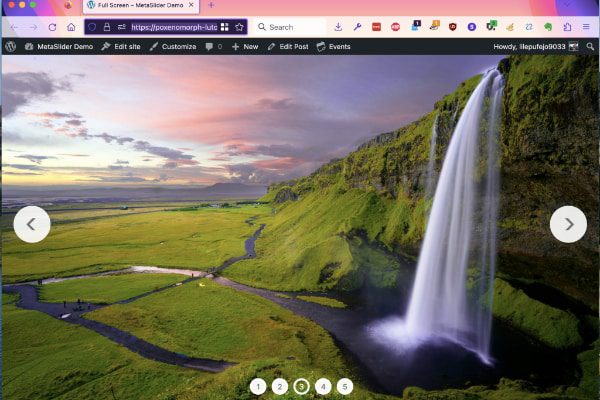 A full-screen slideshow in MetaSlider